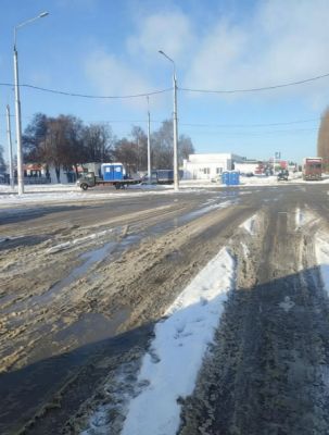 В Белгороде снесли туалеты: водители справляют нужду у всех на глазах