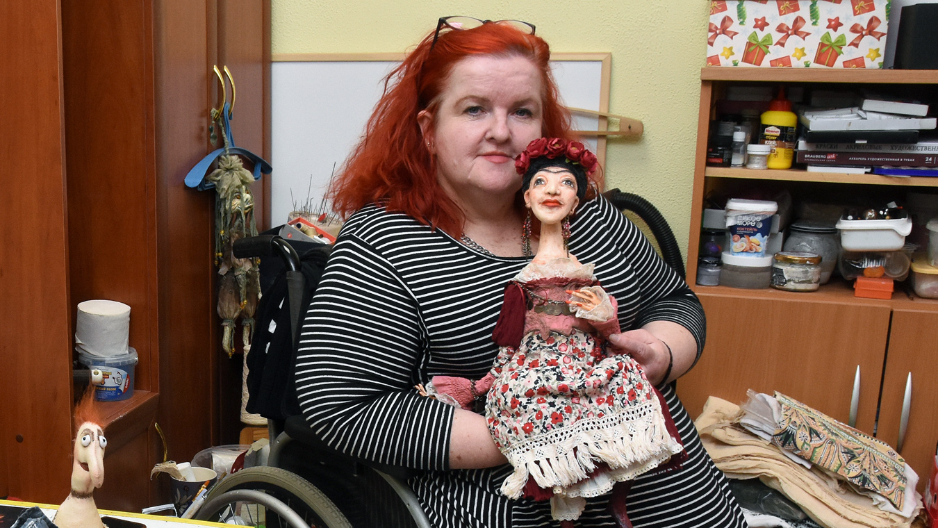 «Куклы меня лечат и делают счастливой»