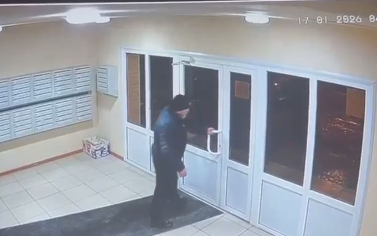 Таинственному гостю, проникшему в&nbsp;квартиру воронежанок среди ночи, грозит штраф