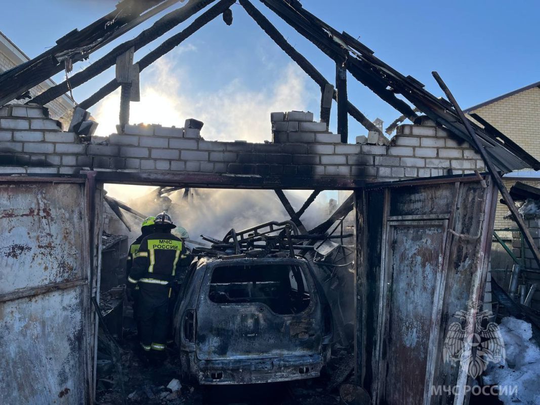 В липецком селе взрывной волной выбило стекла частного дома