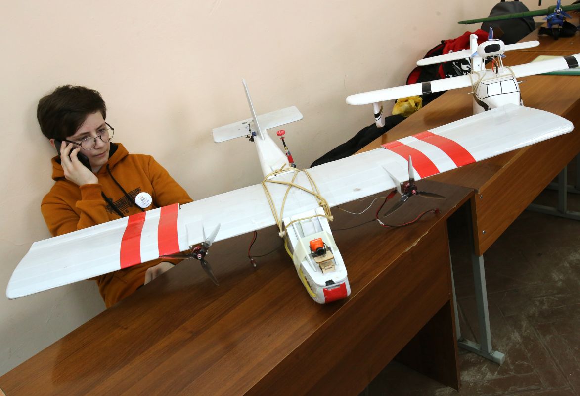 Школы начнут обучать детей собирать БПЛА&nbsp;