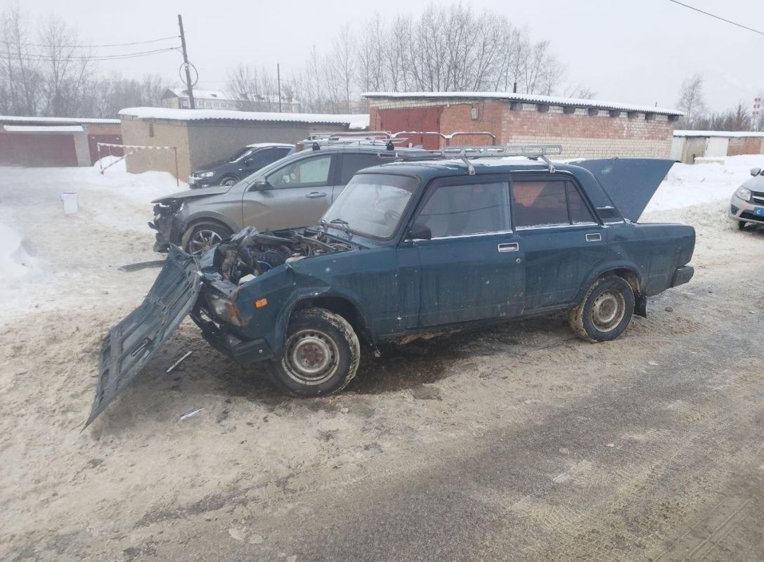 Водитель ВАЗа устроил лобовое ДТП в Воронежской области: ранена женщина&nbsp;