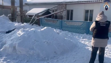 10-летняя девочка оказалась погребена заживо под снегом 