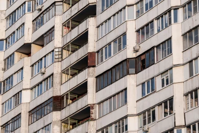 На ряд воронежских УК возбудили дела из-за снега и гололёда
