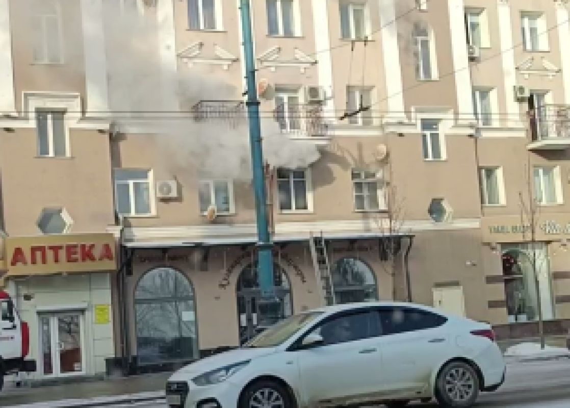 Выяснилось, что загорелось в доме на проспекте Революции в Воронеже
