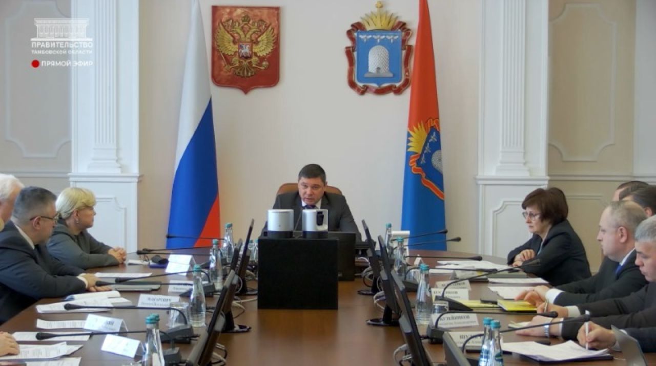 Ночью в Тамбове устранили коммунальную аварию