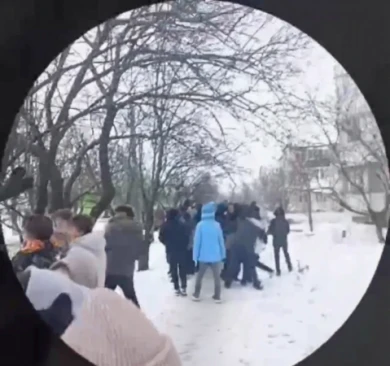 Школу на Комсомольской в Белгороде эвакуировали из-за анонимного звонка