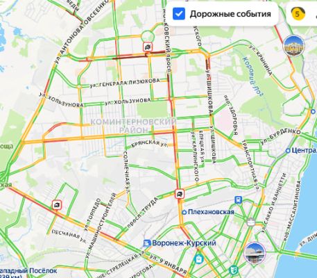 Гигантские пробки сковали улицы Воронежа