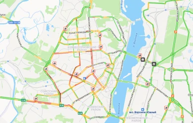 Чёртова дюжина. 13 аварий случились на дорогах в Воронеже из-за жуткой метели