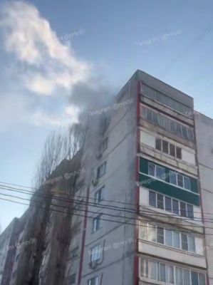 Девятиэтажка вспыхнула в Воронеже (ВИДЕО)