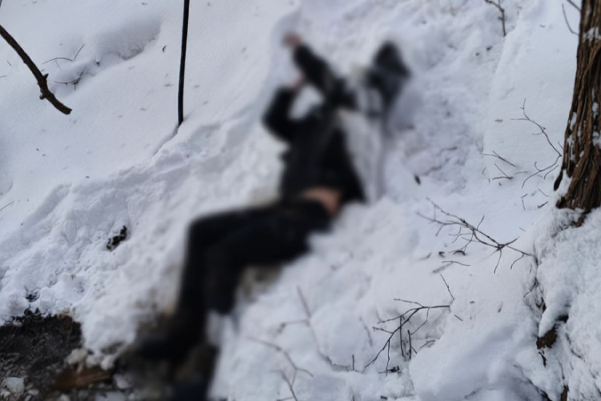 Липецкие спасатели вытащили из-подо льда тело пропавшего рыбака