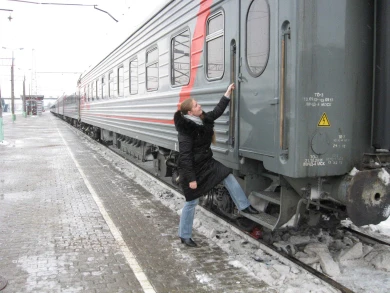 Три воронежских поезда отменили из-за возгорания вагонов с бензином 