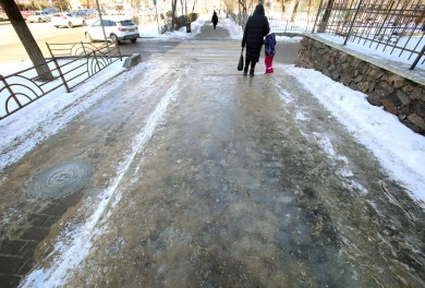 Гололёд отправил в травмпункты шокирующее число воронежцев