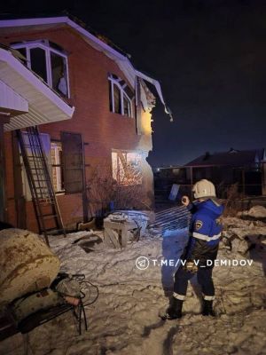 Белгород и район снова под ударом — ранен мужчина, горел склад, люди без газа