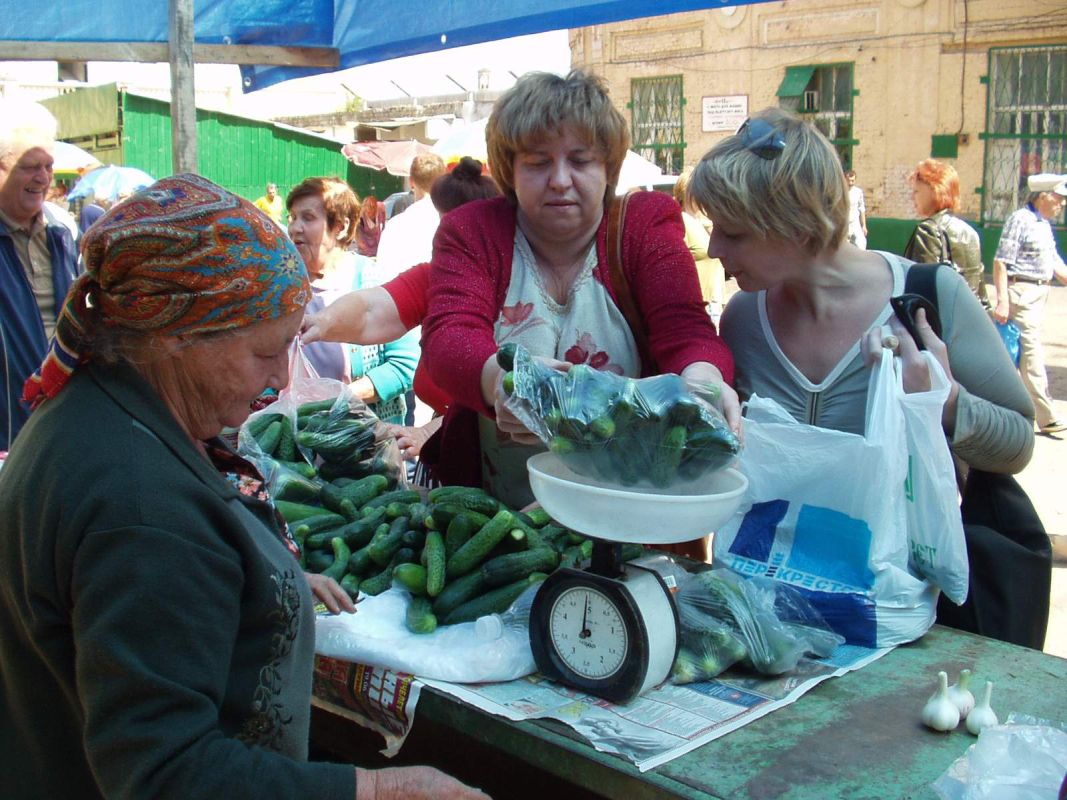 Цены на&nbsp;огурцы продолжают шокировать воронежцев