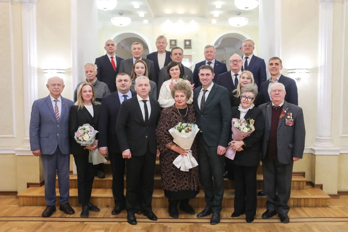 Глава Воронежа: на&nbsp;Петровской набережной будут состязаться волейболисты &nbsp;