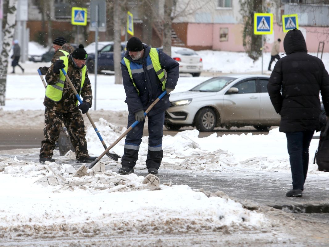 Мэр Сергей Петрин: снег в&nbsp;Воронеже убирают не&nbsp;хуже, чем в&nbsp;Москве