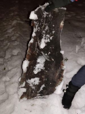 Белгородцы продолжают рисковать жизнью ради фото с обломками ракет и БПЛА