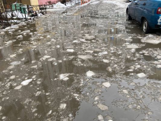 Белгород уходит под воду: из-за дождя и потепления улицы превратились в реки