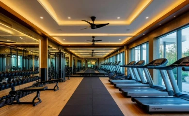 Главное за ночь. ОСАГО может подорожать, ограничения на продажу огурцов и дресс-код для спортзалов