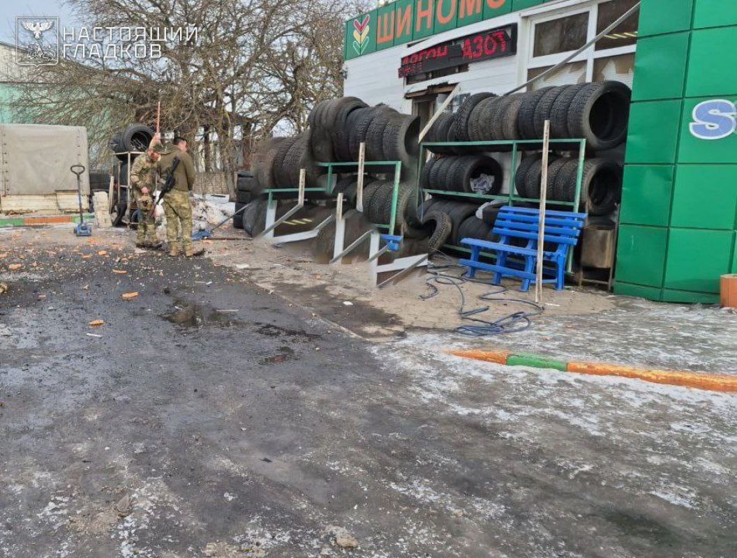 БПЛА атаковал белгородскую шиномонтажку: есть раненые