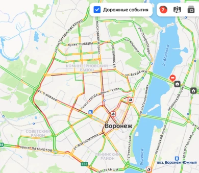 7-балльные пробки мешают воронежцам добраться до дома