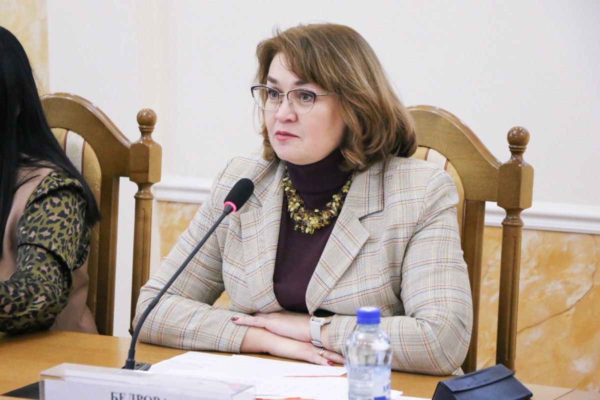 Губернатор Артамонов назначил временным мэром Липецка учителя русского языка&nbsp;