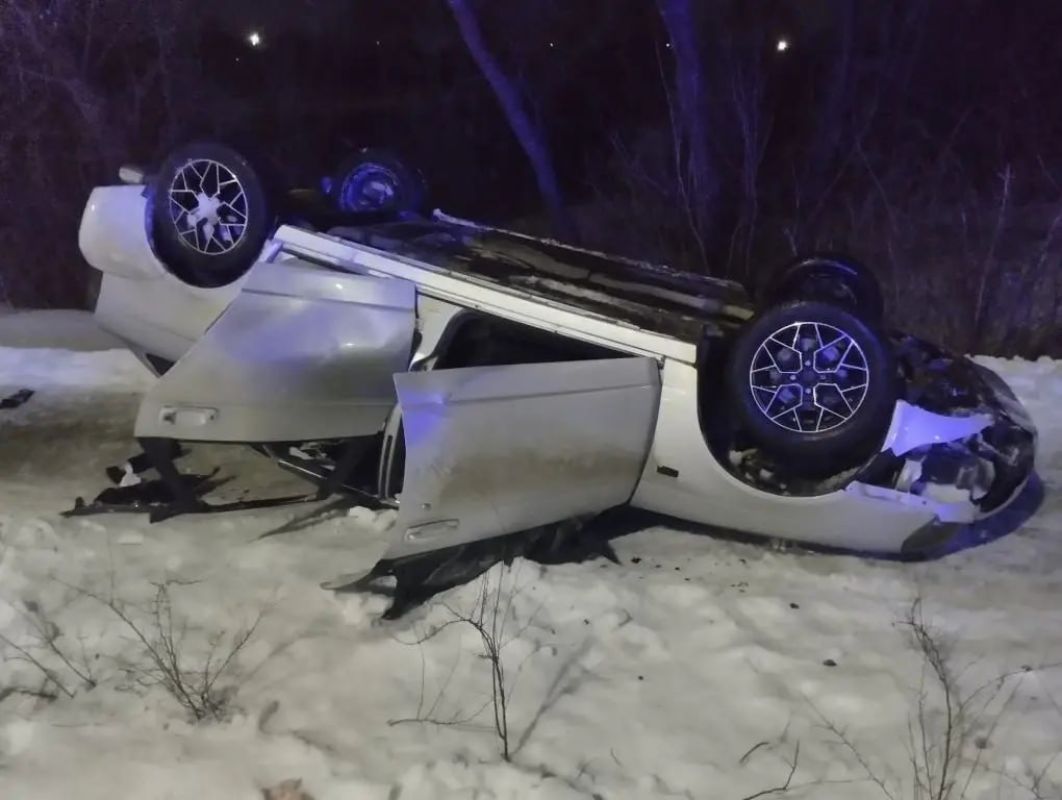 Компания молодёжи пострадала в ДТП с «перевёртышем» в Воронежской области