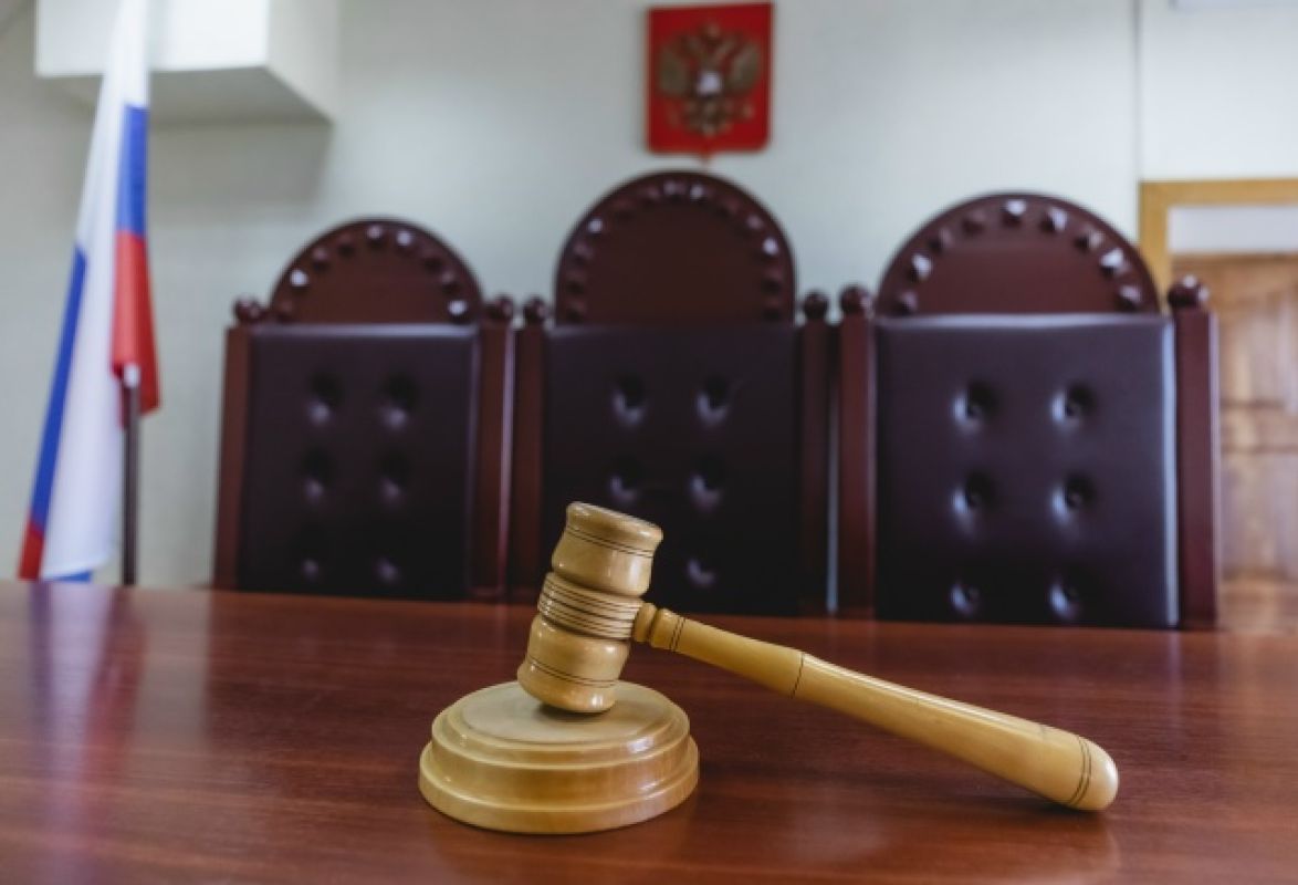 Суд отправил в СИЗО липчанку, напоившую двух малолетних детей опасным препаратом