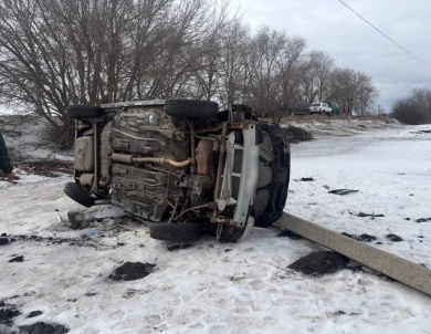 Молодой водитель пострадал в аварии с перевёртышем в Воронежской области 