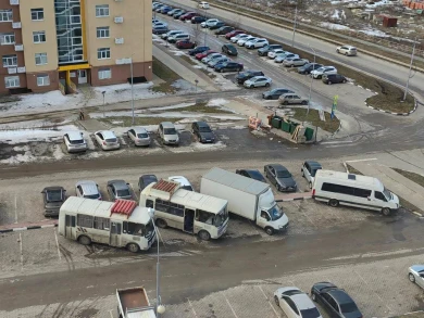 Жители Белгорода просят разогнать стихийную автомастерскую во дворах