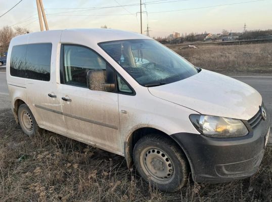 Иномарка снесла женщину на велосипеде в Воронежской области 