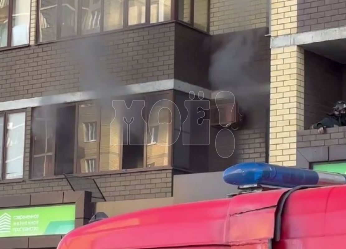 О пожаре в&nbsp;17-этажке сообщили воронежцы (ВИДЕО)