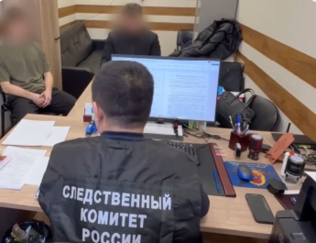 Житель Ельца угрожал смоленскому коммерсанту растоптать его честь