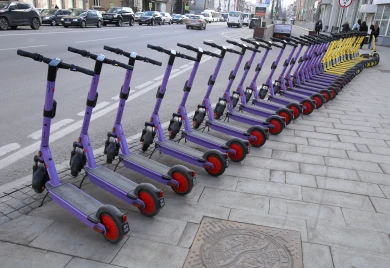 Бастрыкин заинтересовался наездом самоката на маленького ребёнка в Воронеже