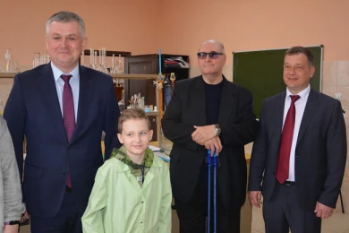 Воронежские депутаты подарили мальчику с онкологией возможность почувствовать себя настоящим химиком