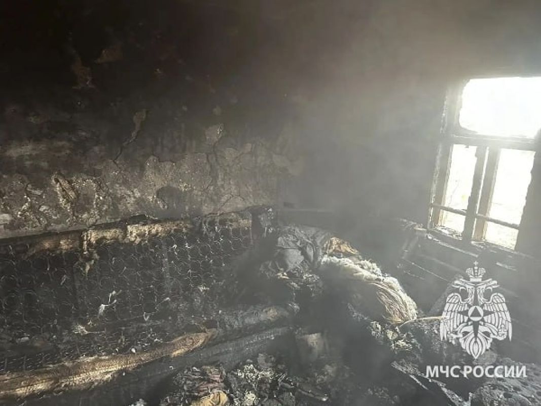 Назвали причину страшного пожара, унесшего жизнь мужчины в&nbsp;Воронежской области