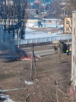 В Липецке разгорается скандал из-за сжигания шин коммунальщиками в жилой зоне