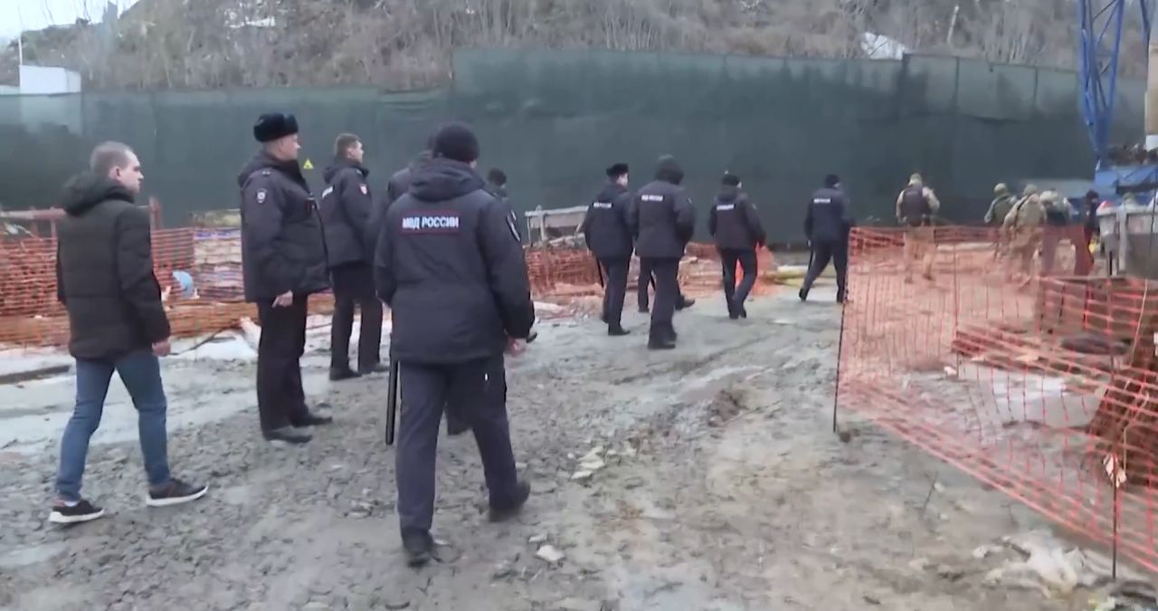 Полиция нагрянула на стройку в центре Воронежа (ВИДЕО)