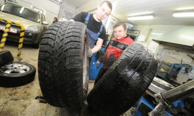 Пора ли воронежским водителям менять зимнюю резину на летнюю