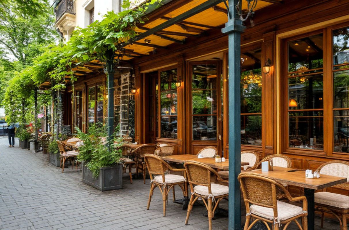 Названа дата открытия летних веранд кафе в Воронеже