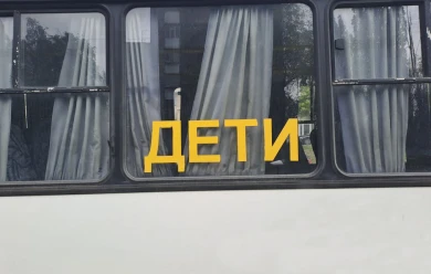 «А если бы перевернулись»? У школьного автобуса с 21 ребёнком на ходу отвалилось колесо