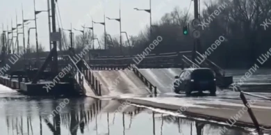 Открыли понтонный мост через Дон в Воронеже