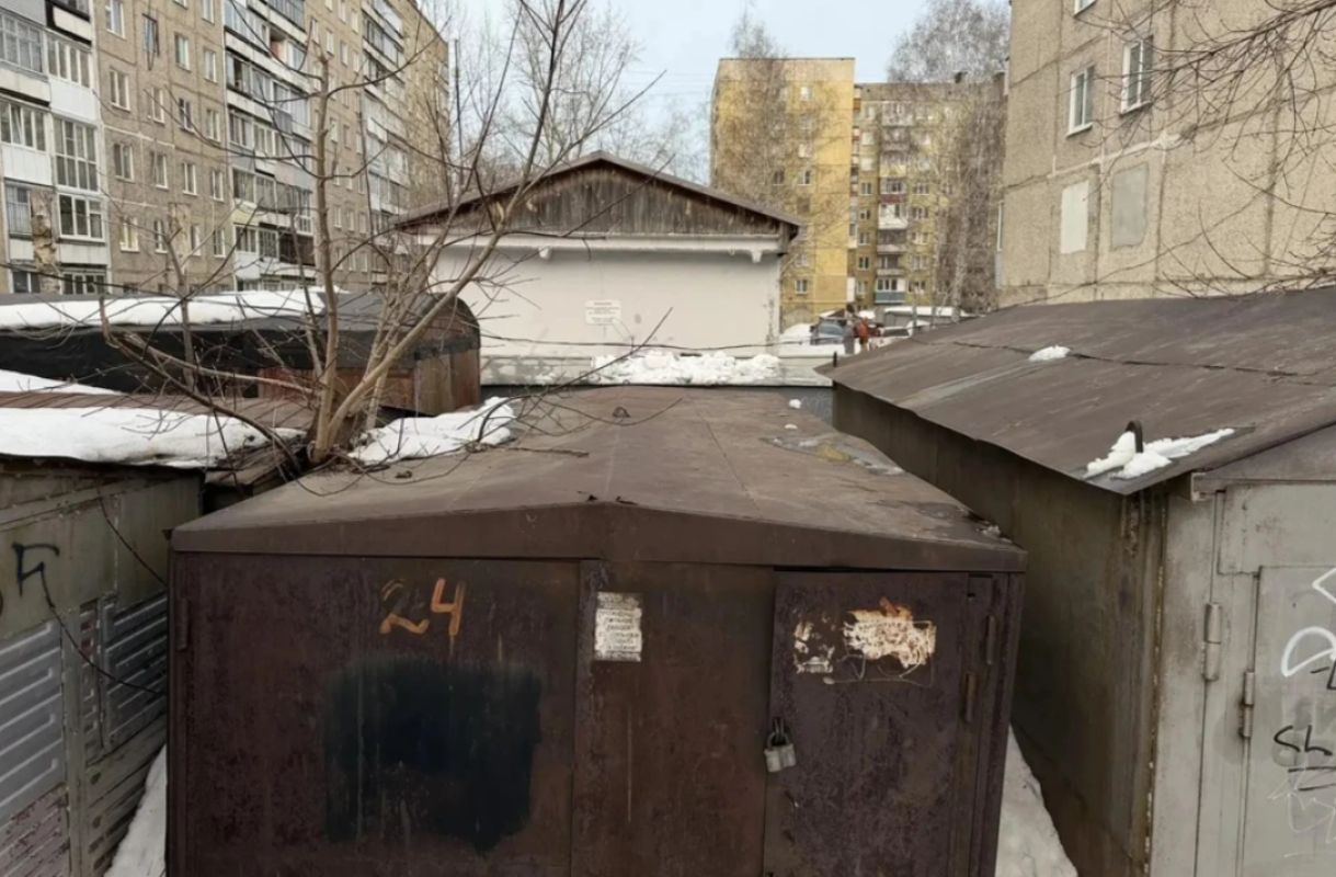 Ребёнок залез на гараж и погиб: в трагедии обвинили владельца постройки&nbsp;