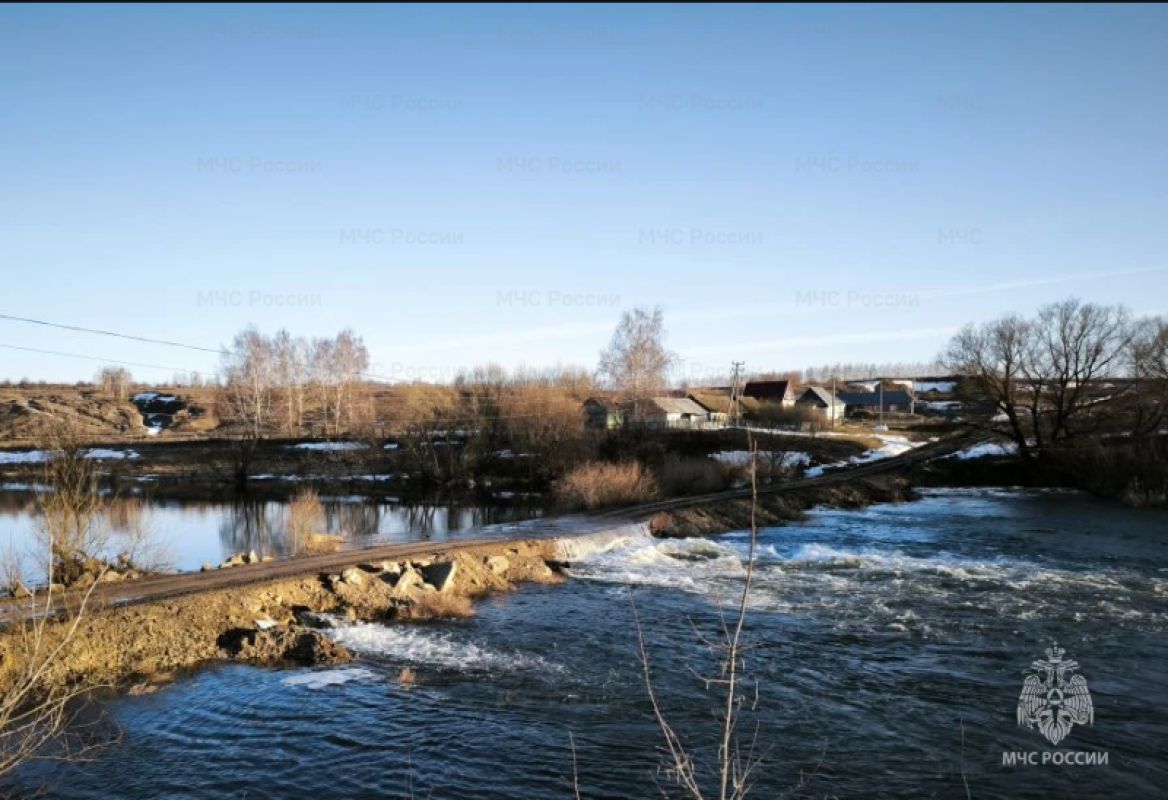 В Липецкой области затопило три автодороги из-за подъема воды в реке Дон