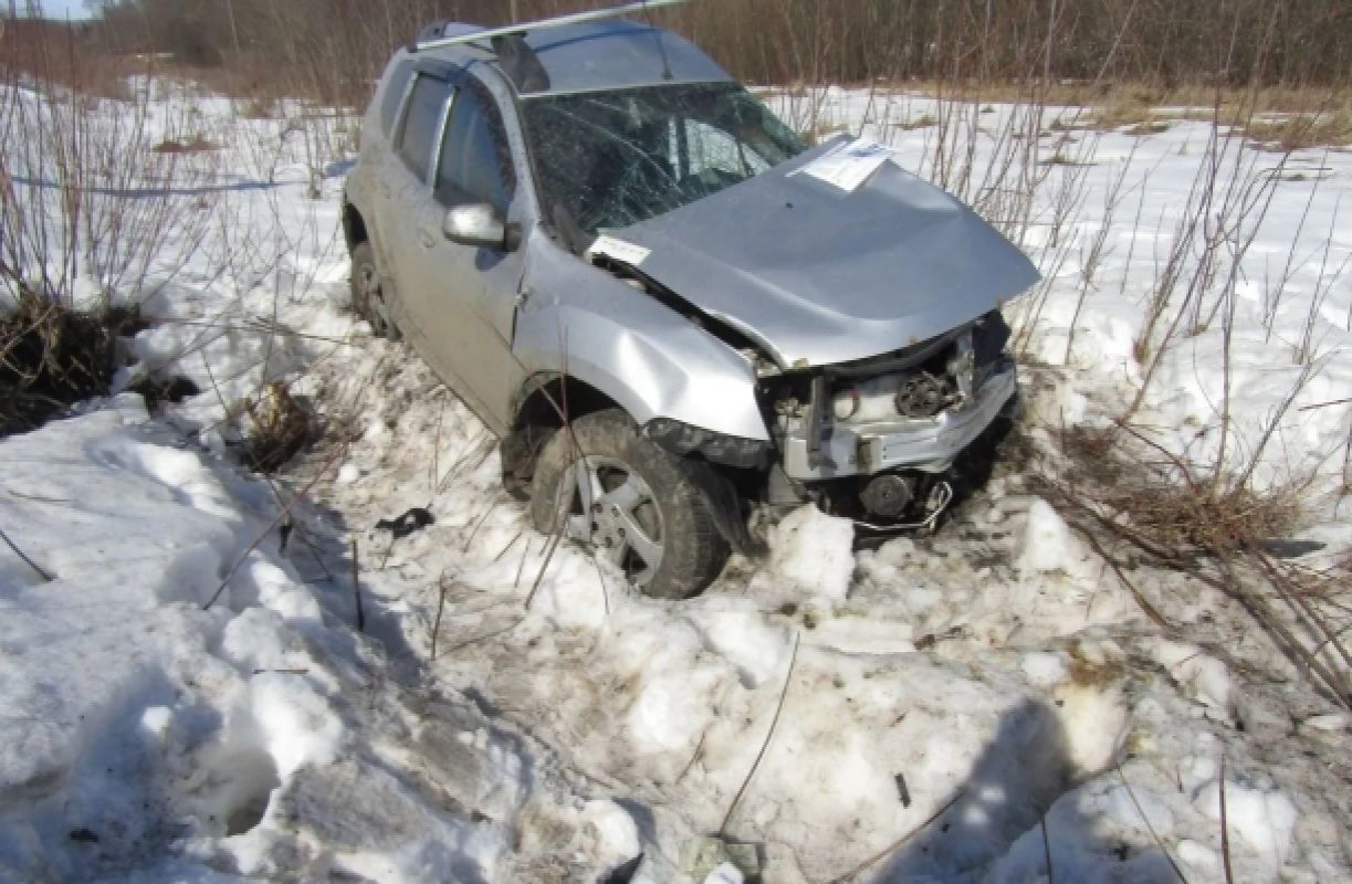 Воронежские следователи выяснят причины столкновения поезда и&nbsp;легковушки