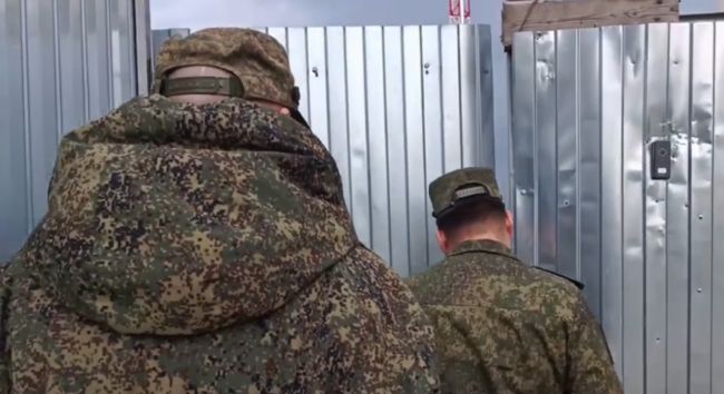 Силовики нагрянули на стройку в Воронежской области 