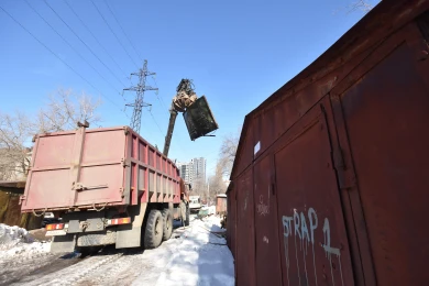 Выяснилось, сколько нелегальных гаражей и сараев снесут в Воронеже 