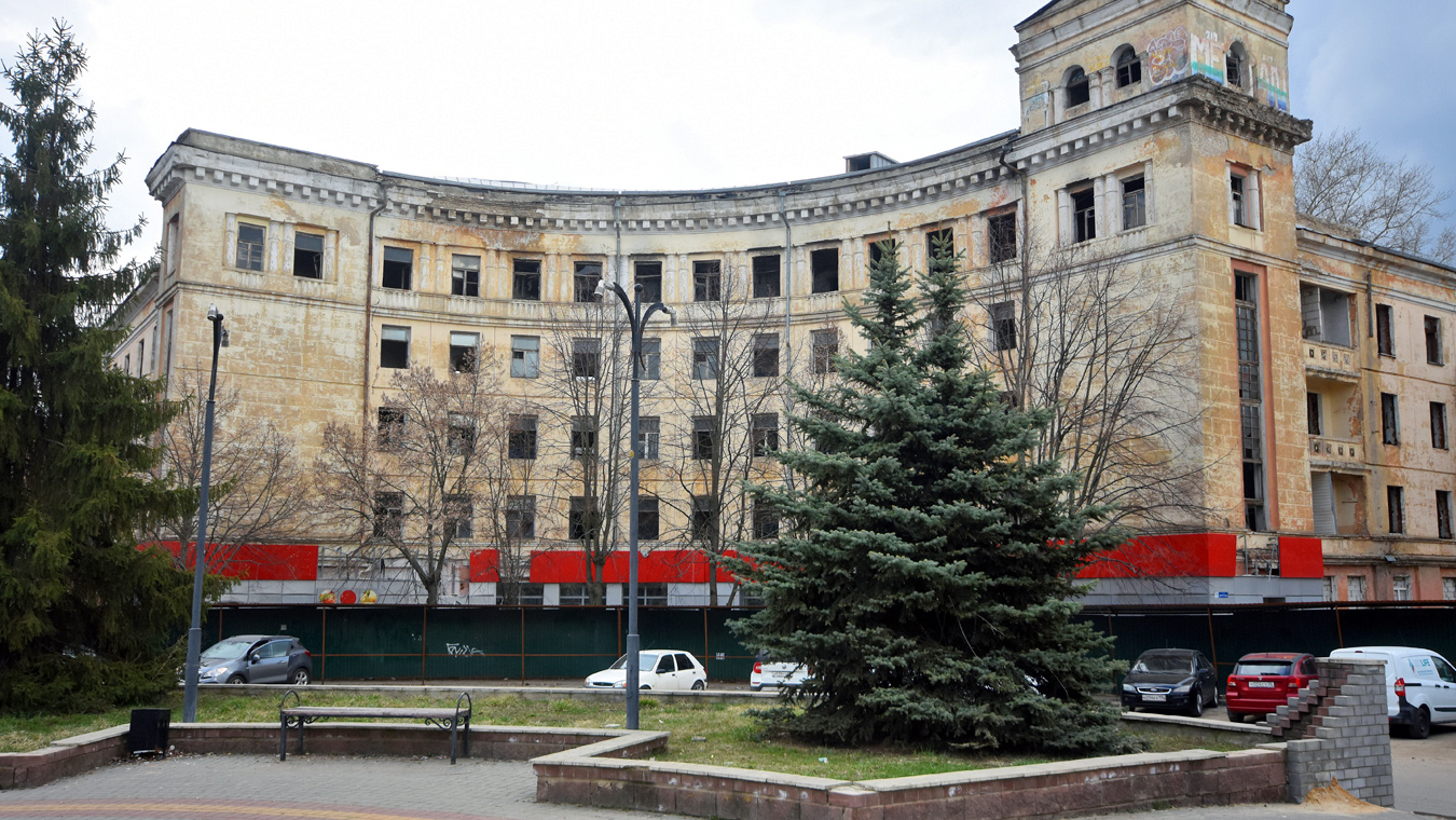 «Наркоманы здесь больше не собираются — все во дворах»