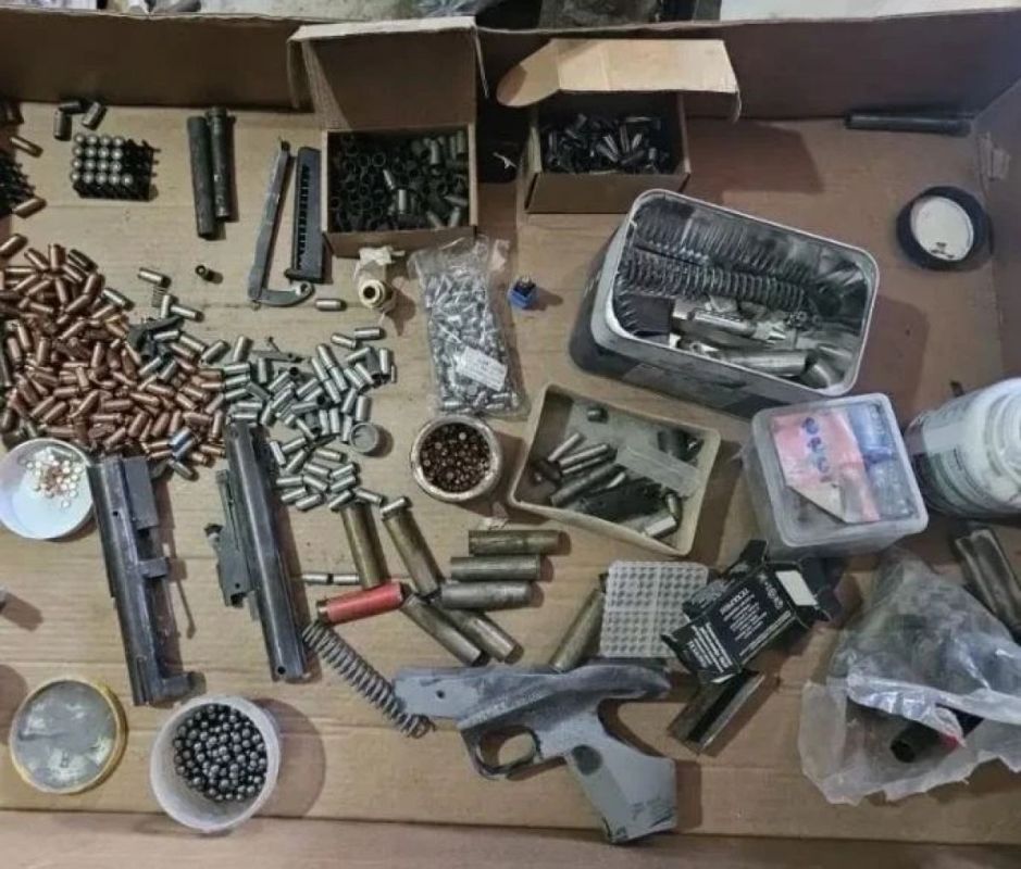 Нелегальную оружейную мастерскую накрыли силовики в Липецкой области